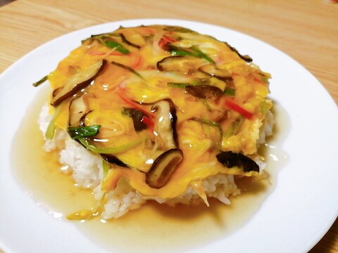 カニカマと椎茸とねぎの天津飯